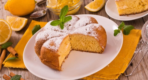 Torta soffice al limone: la ricetta infallibile per un dolce profumato e genuino